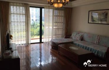 furnished cozy apartment in Yanlord Garden